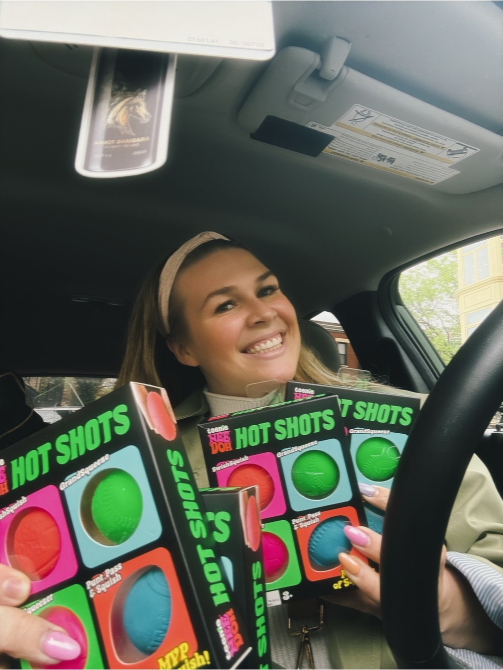 Hot Shots Colorful Squeeze Balls needoh  – Pack of 4